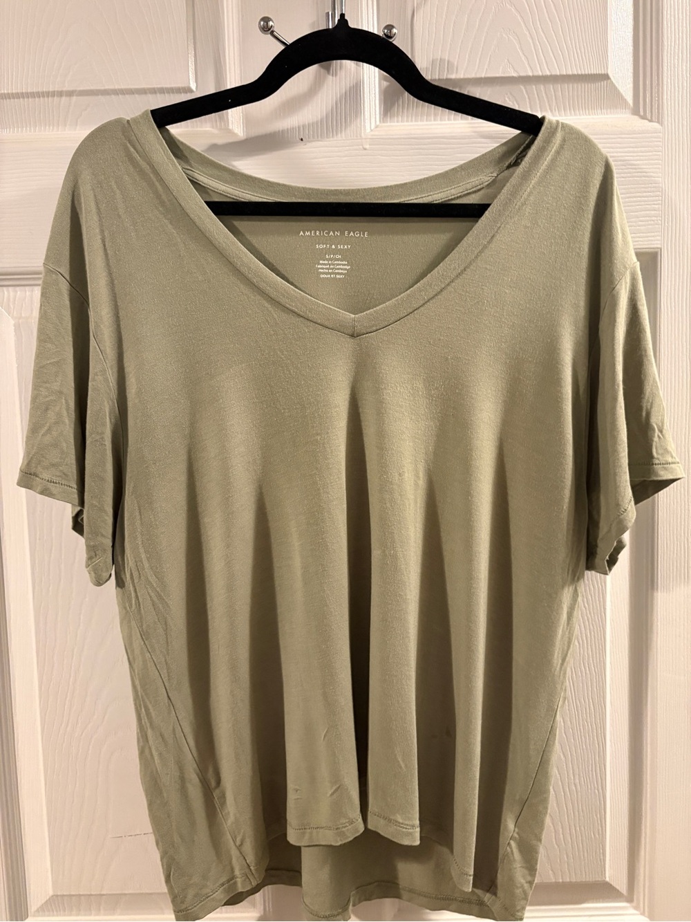 American Eagle Outfitters Soft & Sexy V-Neck Short Sleeve Tee- Olive Green